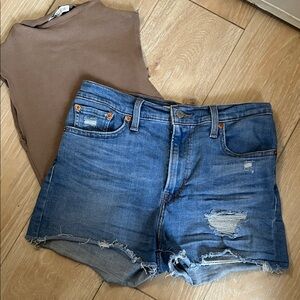 Levi's Blue Jean Distressed Denim High-Rise Raw Hem Cut Off Shorts